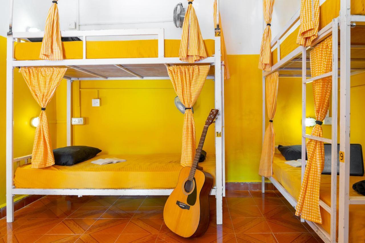 Bed 4-Bed Mixed Dormitory Room
